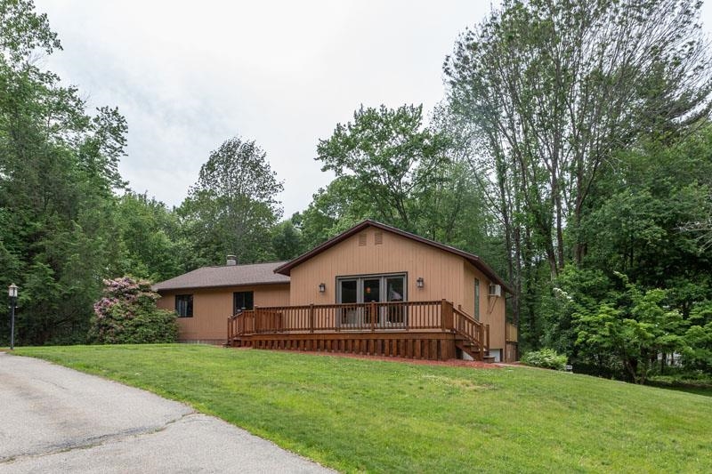 191 Lancaster Farm Road Salem, NH 03079 - Photo 1 of 35
