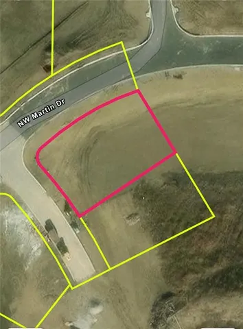 $179,000 | 162 Montebella Drive, Riverside, MO 64150