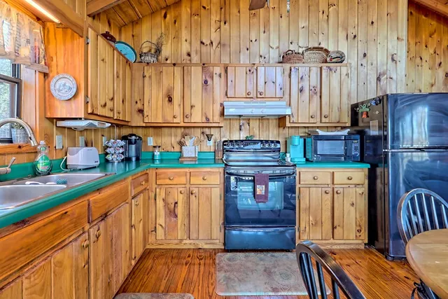 $2,300 | 1130 Frog Pond Road, Hiawassee, GA 30546