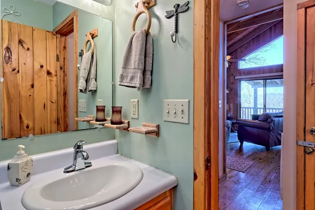 $2,300 | 1130 Frog Pond Road, Hiawassee, GA 30546