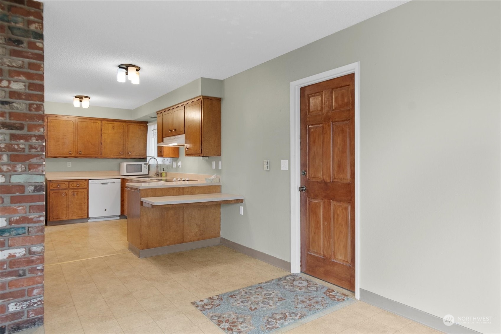 3237 Maple Street Longview, WA 98632 - Photo 9 of 36 Gallery Image 9