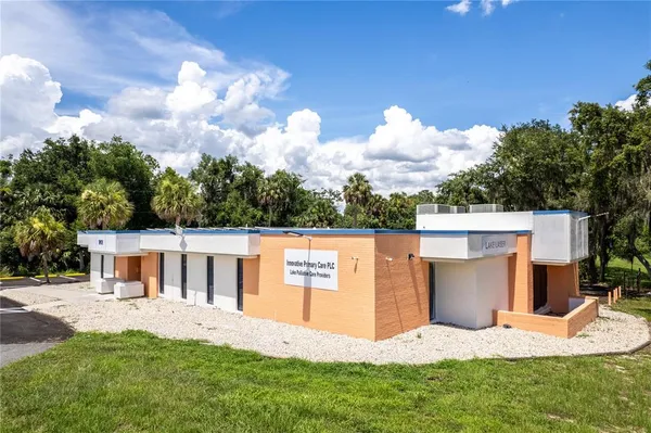 $1,100,000 | 901 North Grove Street, Eustis, FL 32726