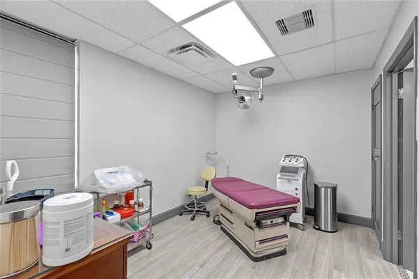 $1,100,000 | 901 North Grove Street, Eustis, FL 32726