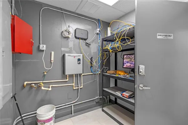 $1,100,000 | 901 North Grove Street, Eustis, FL 32726