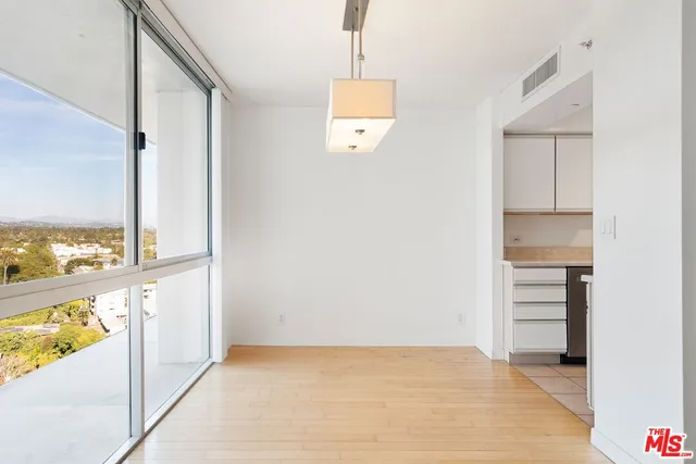 $885,000 | 201 Ocean Avenue, Unit 1705P, Santa Monica, CA 90402