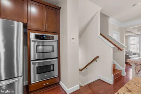 $945,000 | 2503 South Kenmore Court, Arlington, VA 22206
