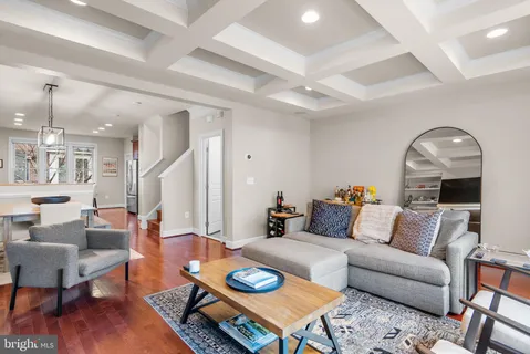 $945,000 | 2503 South Kenmore Court, Arlington, VA 22206