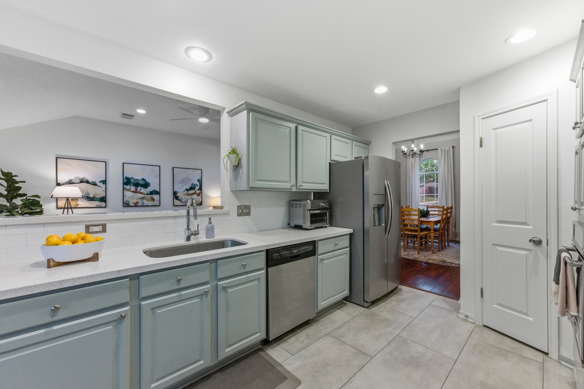 6925 Auckland Drive Austin, TX 78749 - Photo 9 of 29 Thoughtful finishes and durable materials make this kitchen as practical as it is polished.