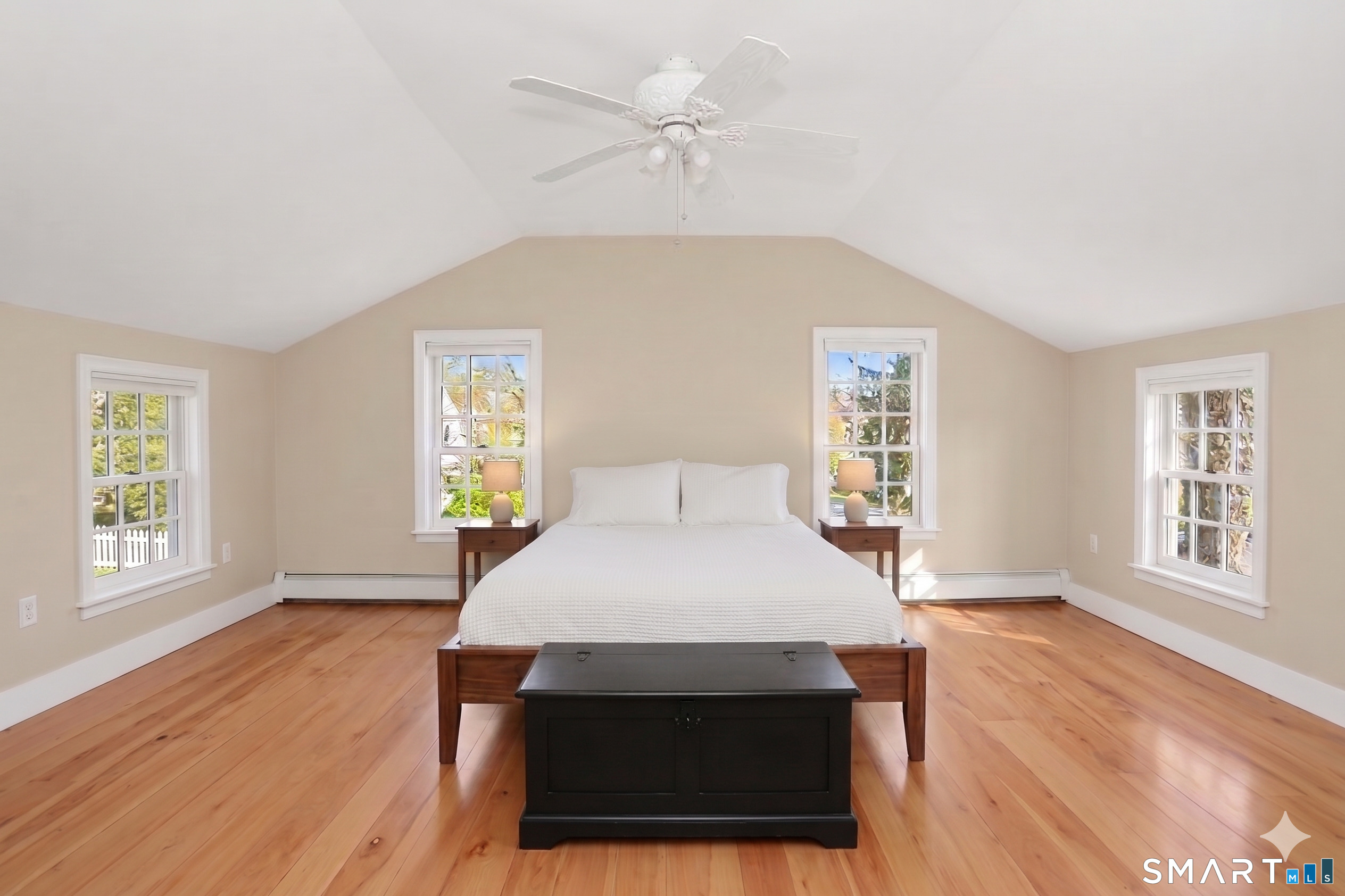 1005 Old Post Road Fairfield, CT 06824 - Photo 24 of 34