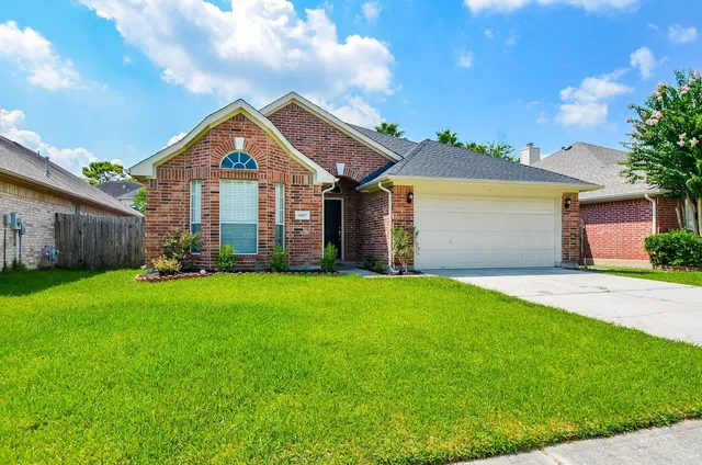 $2,500 | 10807 Summer Meadows Court, Houston, TX 77064