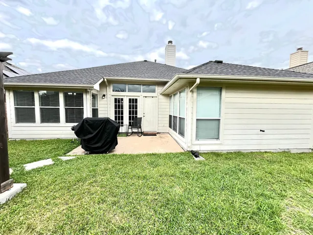$2,399 | 10807 Summer Meadows Court, Houston, TX 77064