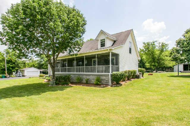 2670 Cooks Road Mount Juliet, TN 37122 - Photo 1 of 20 a view of a house with a yard and sitting area