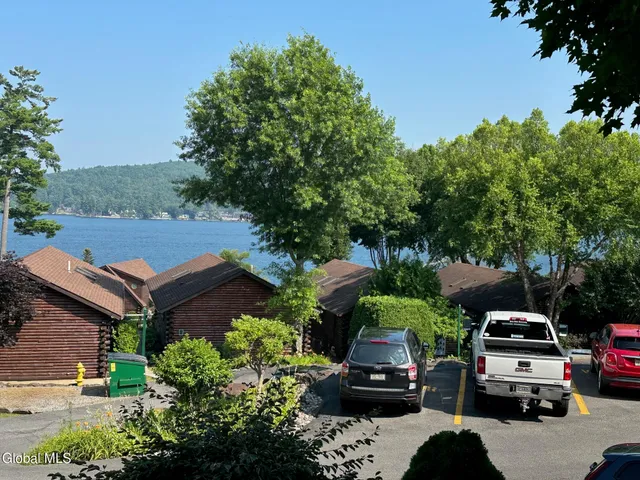 $40,000 | 3210 Lake Shore Drive, Unit 27 INTERVAL 4, Lake George, NY 12845