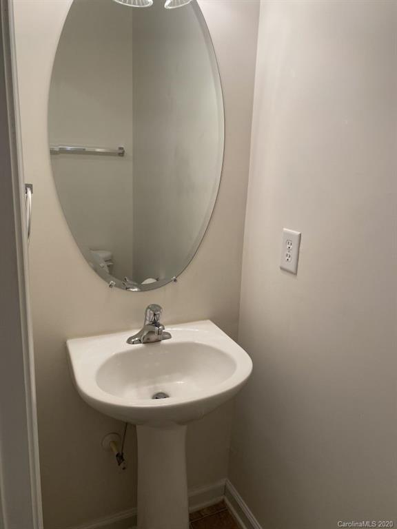16232 Hayfield Road Charlotte, NC 28213 - Photo 14 of 25