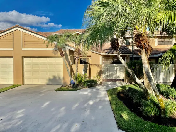 $7,500 | 505 Prestwick Circle, Palm Beach Gardens, FL 33418
