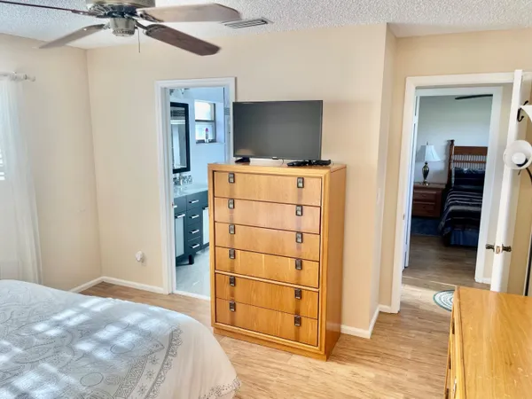 $7,500 | 505 Prestwick Circle, Palm Beach Gardens, FL 33418