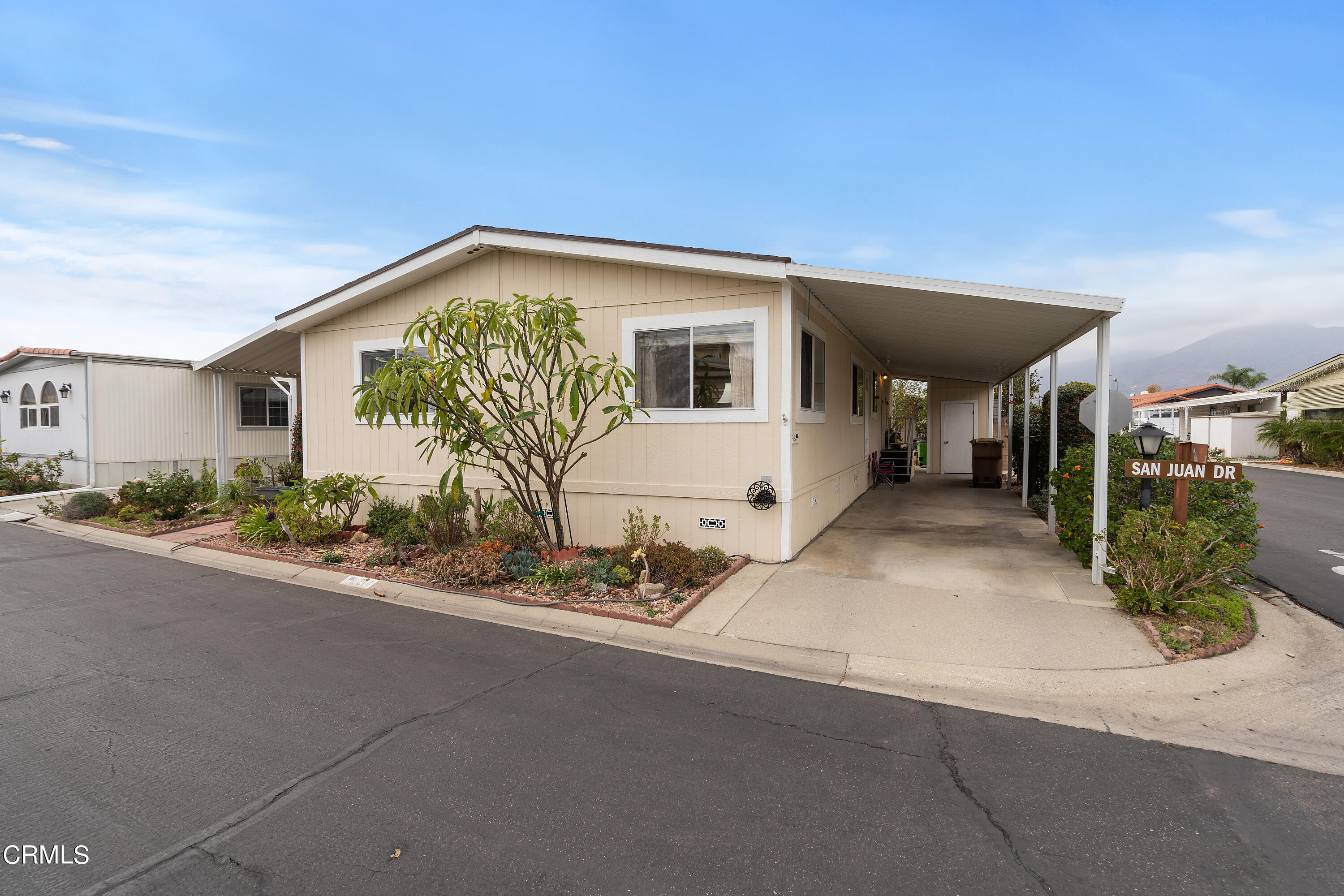 250 East Telegraph Road, Unit 214 Fillmore, CA 93015 - Photo 3 of 32 front right