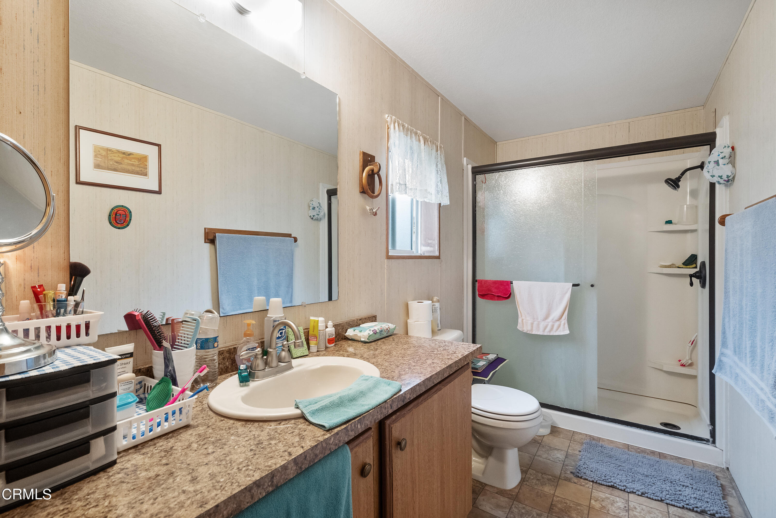 250 East Telegraph Road, Unit 214 Fillmore, CA 93015 - Photo 24 of 32 master bath