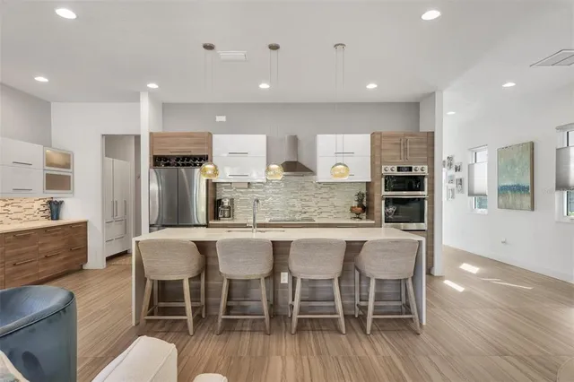 $1,320,000 | 2323 Pine Terrace, Sarasota, FL 34231