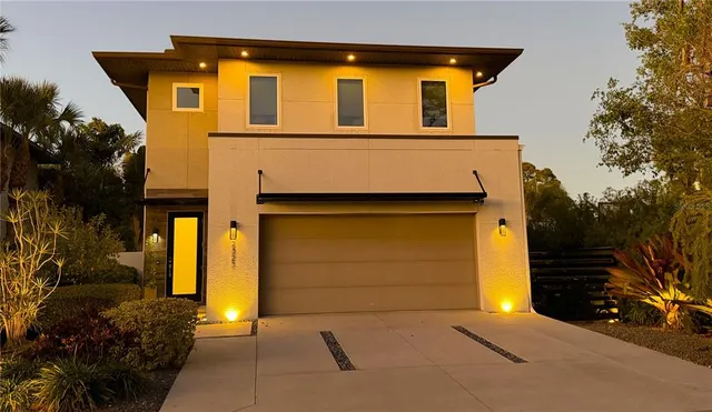 $1,320,000 | 2323 Pine Terrace, Sarasota, FL 34231