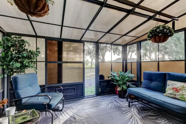 $230,000 | 39748 Meadowood Loop, Zephyrhills, FL 33542