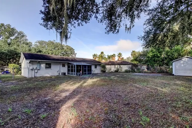 $230,000 | 39748 Meadowood Loop, Zephyrhills, FL 33542