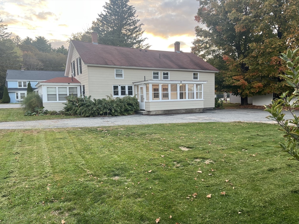 17 Main Street, Unit A Sutton, MA 01590 - Photo 3 of 20