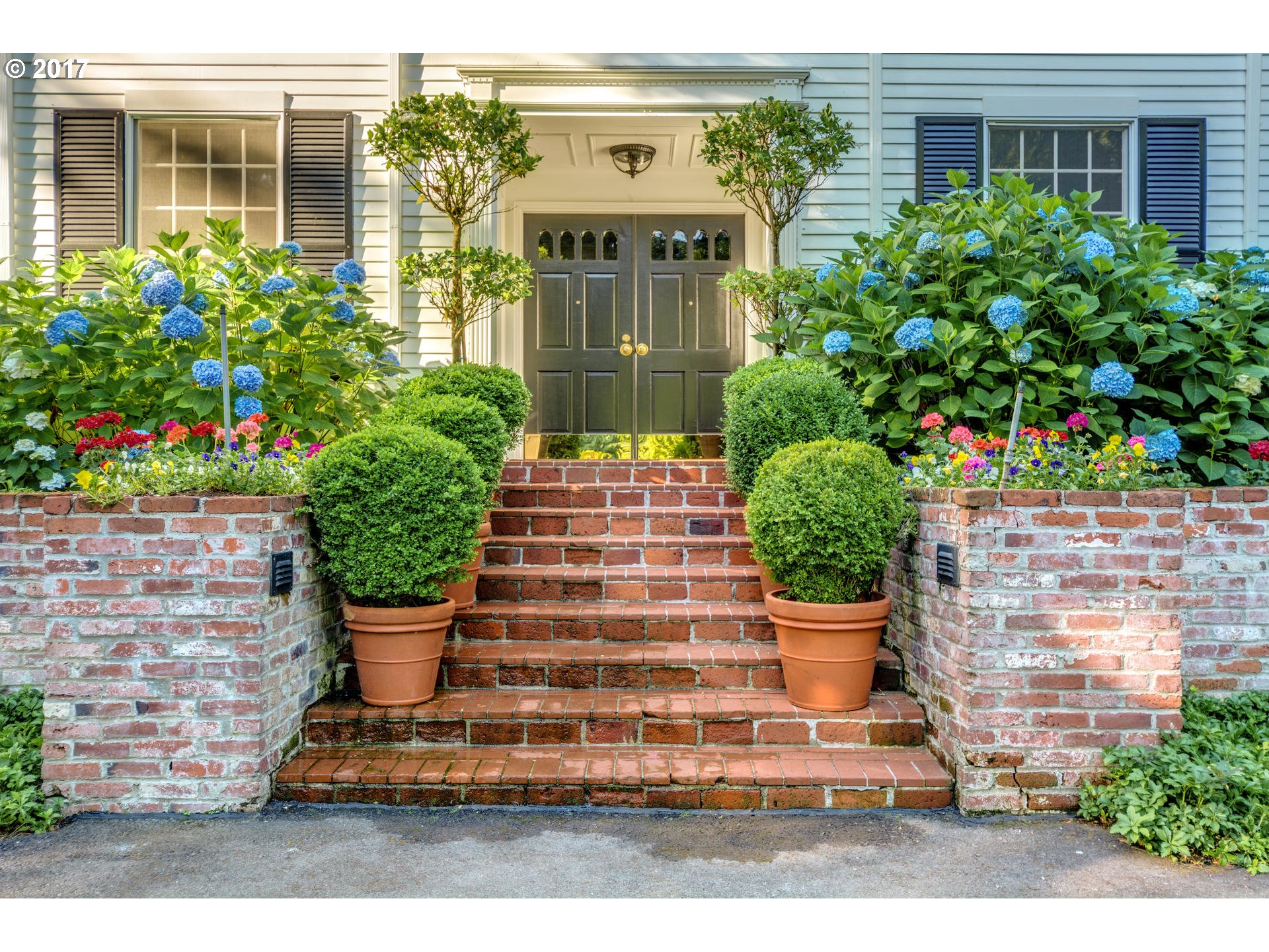888 Fairway Road Lake Oswego, OR 97034 - Photo 2 of 32 Gallery Image 2