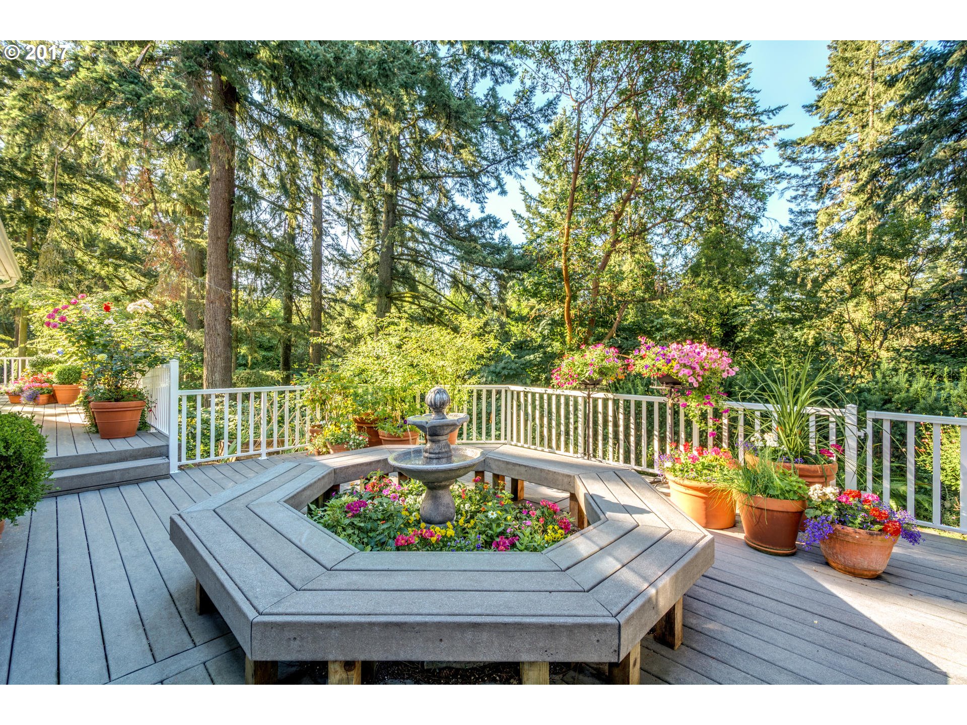 888 Fairway Road Lake Oswego, OR 97034 - Photo 26 of 32 Water Feature