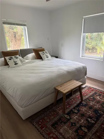 $4,000 | 11201 Northeast 10th Avenue, Unit 11201, Biscayne Park, FL 33161