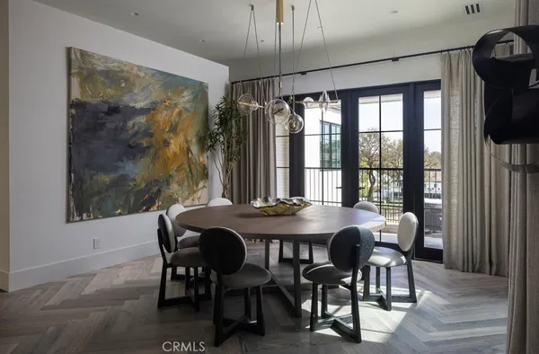 $18,250,000 | 8 Cherry Hills Lane, Newport Beach, CA 92660