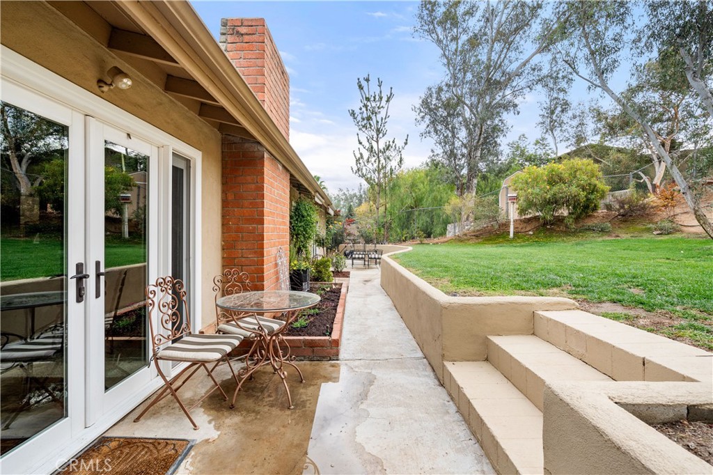 5051 Victoria Avenue Riverside, CA 92506 - Photo 29 of 45