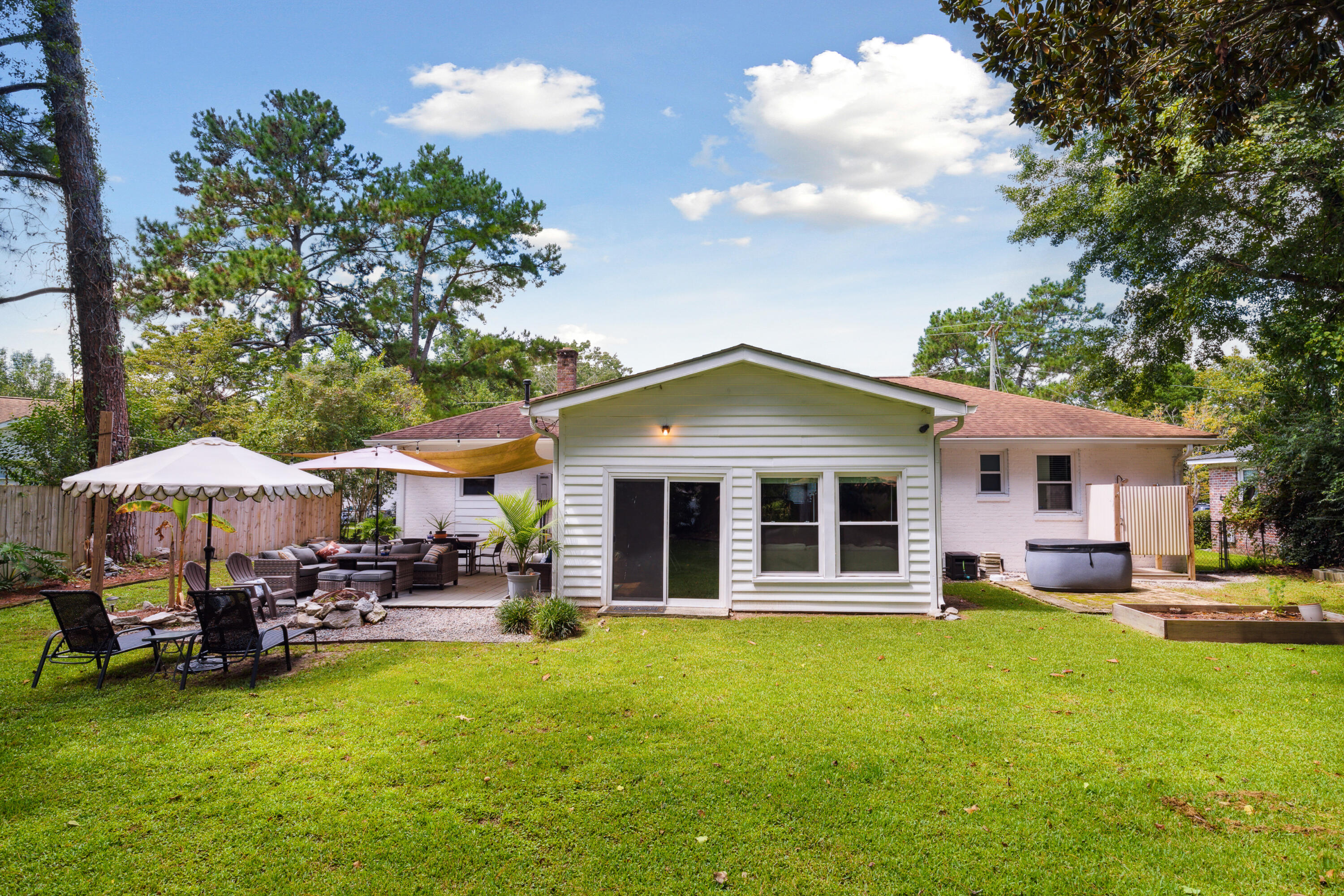 1367 Tara Road Charleston, SC 29407 - Photo 7 of 40 1367TaraRd-KeenEyeMarketing-033