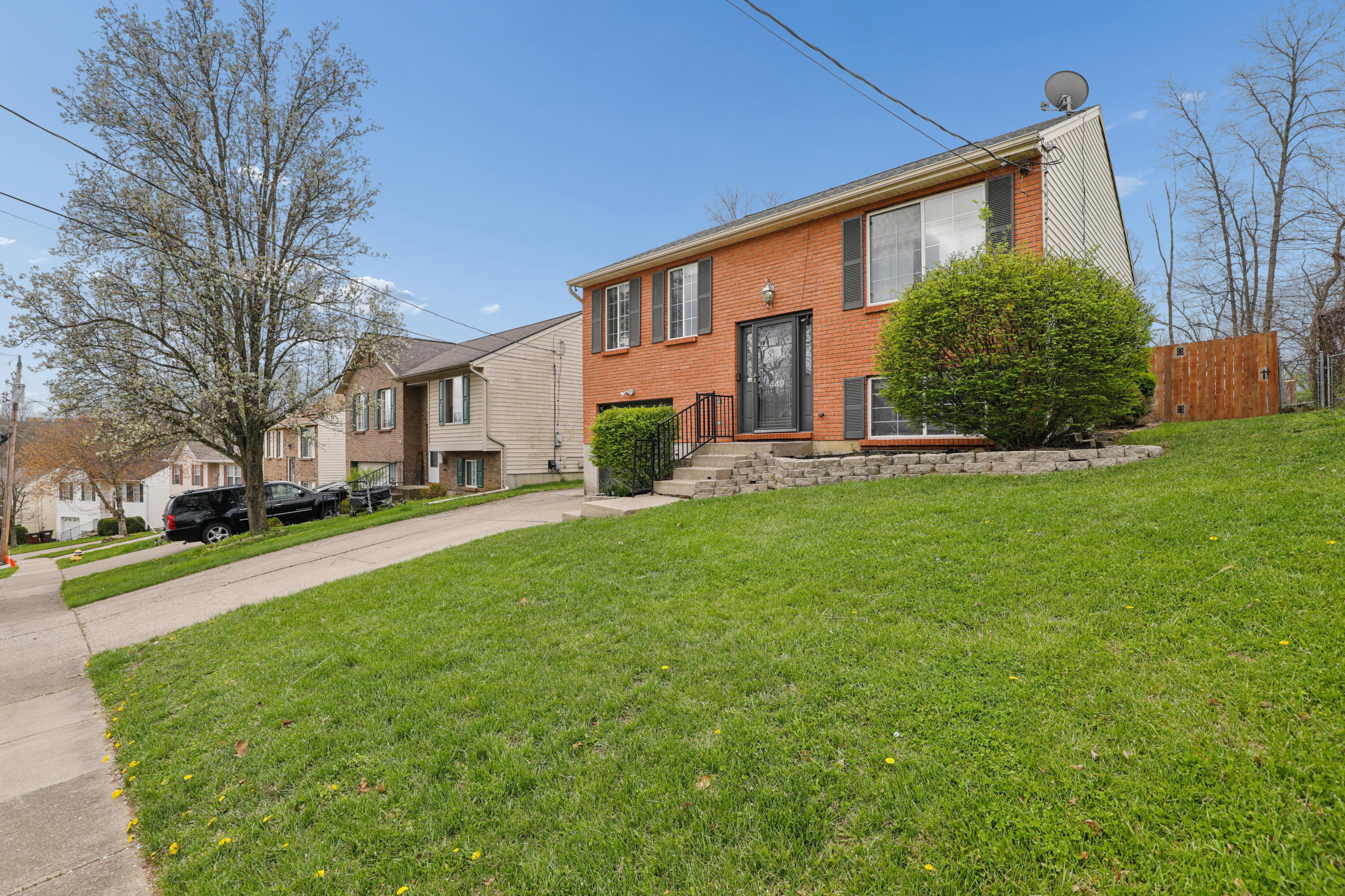 449 Ripple Creek Drive Erlanger, KY 41018 - Photo 2 of 40