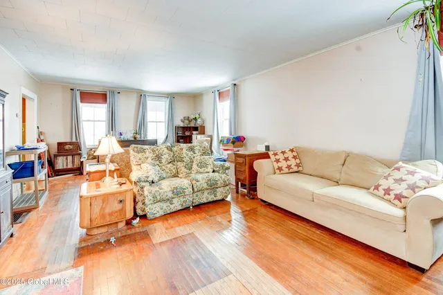 $149,900 | 110 Montgomery Street, Canajoharie, NY 13317