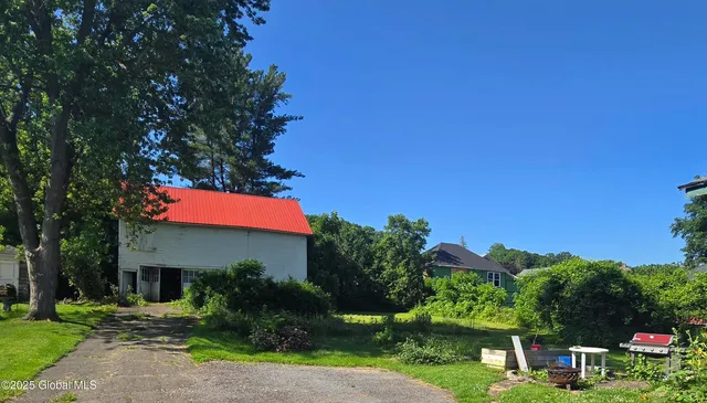 $149,900 | 110 Montgomery Street, Canajoharie, NY 13317