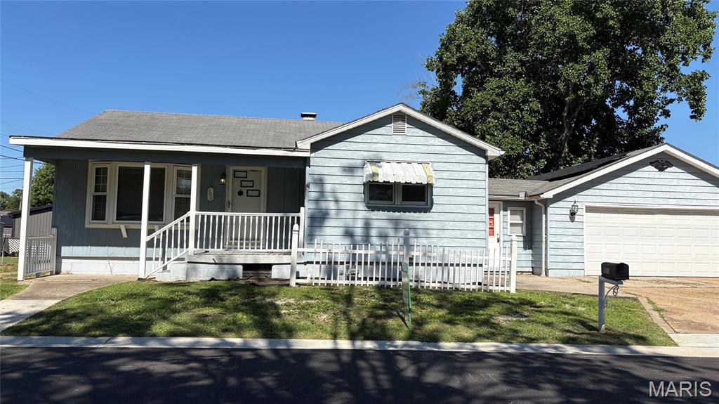 105 Debra Lane Sparta, IL 62286 - Photo 3 of 38