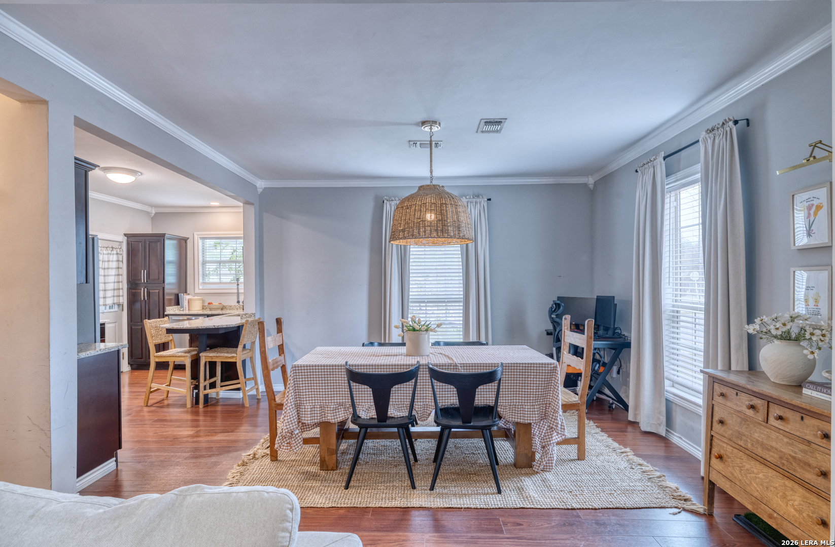 237 West Oak Street Uvalde, TX 78801 - Photo 12 of 28