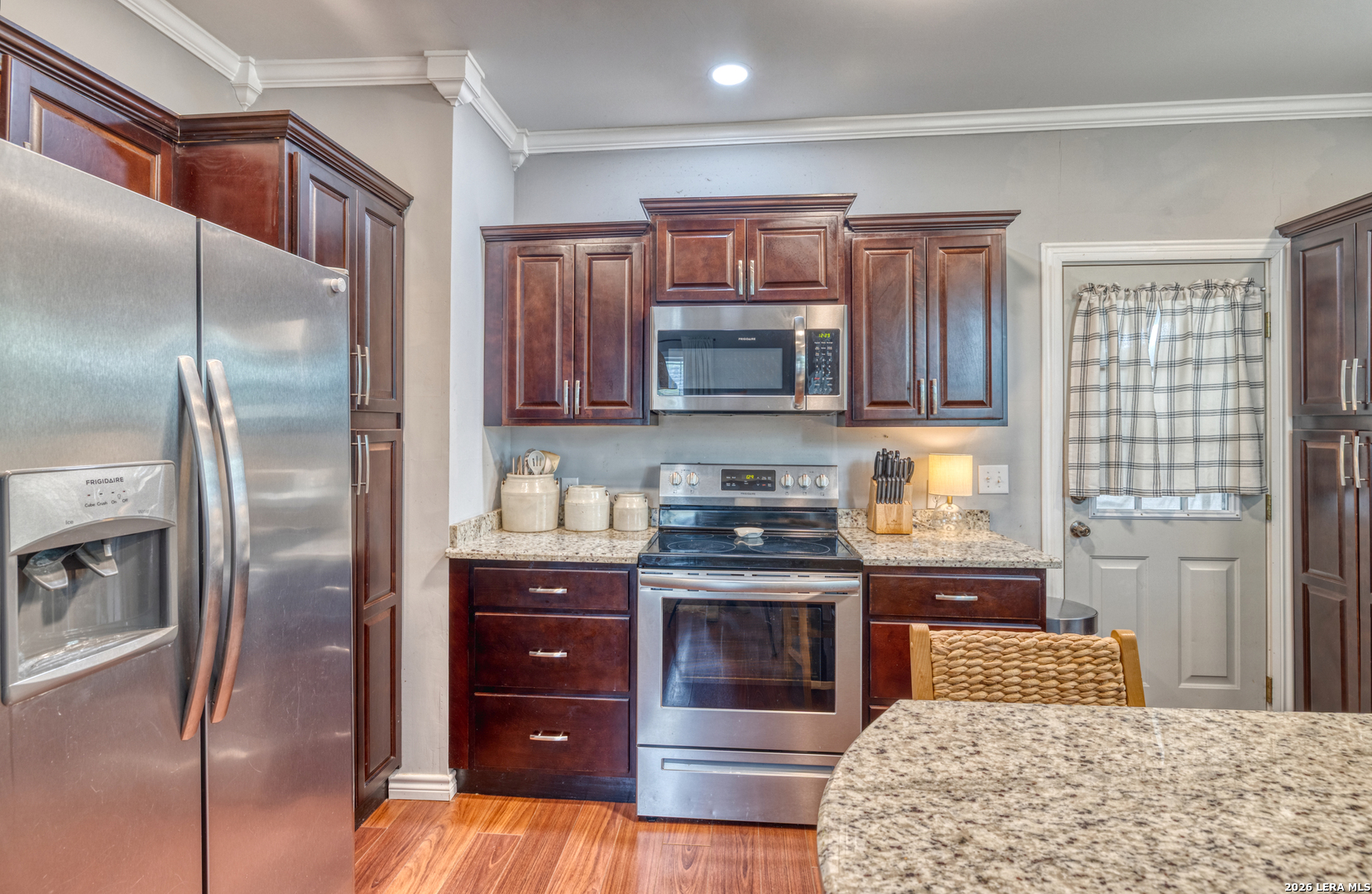 237 West Oak Street Uvalde, TX 78801 - Photo 14 of 28