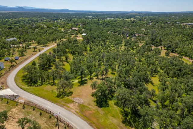 $405,000 | Woodview Drive, Palo Cedro, CA 96073