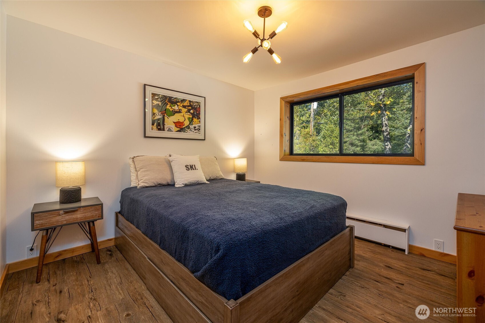 7577 Canyon View Drive Deming, WA 98244 - Photo 15 of 40 a bedroom with a bed and a window