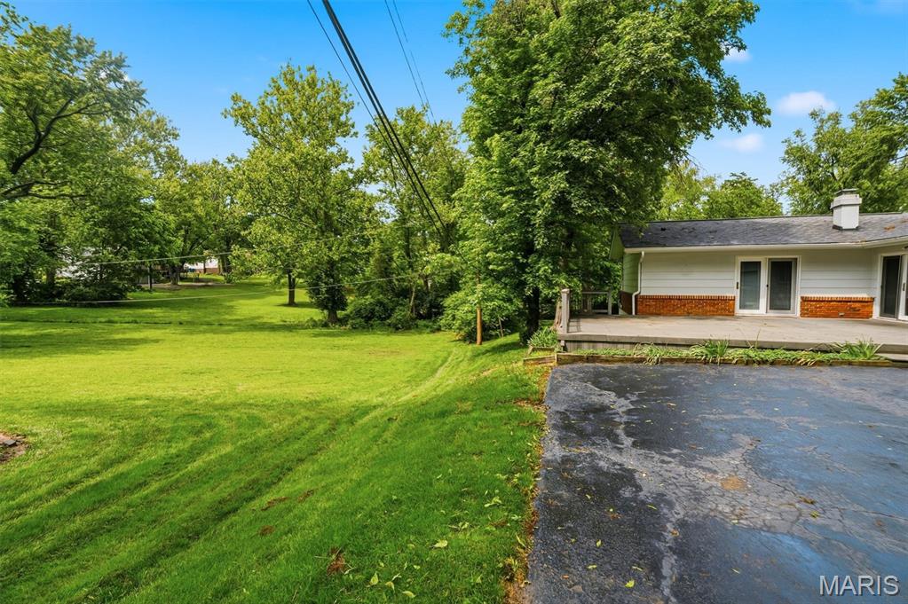 259 White Tree Lane Ballwin, MO 63011 - Photo 35 of 36