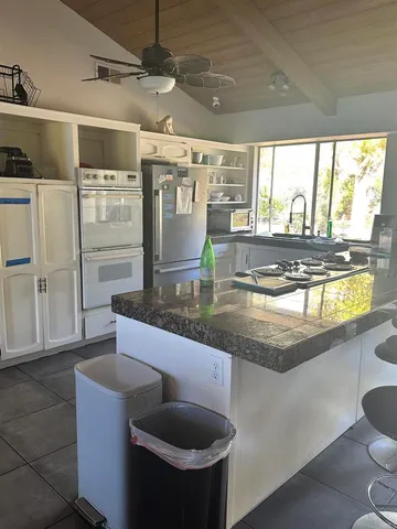 $1,100,000 | 2758 Kauana Loa Drive, Escondido, CA 92029