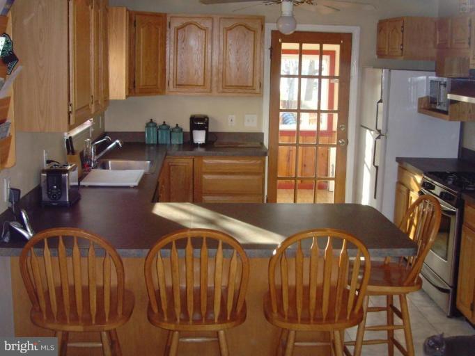 40 Mansion Road Linthicum Heights, MD 21090 - Photo 11 of 12 Kitchen #2