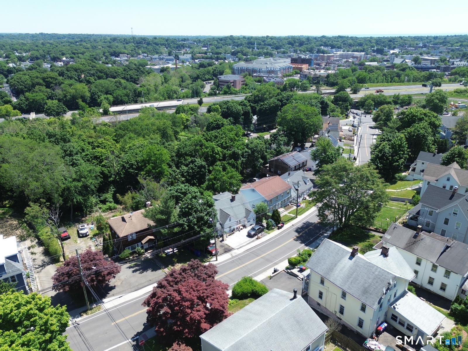 15 Spring Hill Avenue Norwalk, CT 06850 - Photo 7 of 33