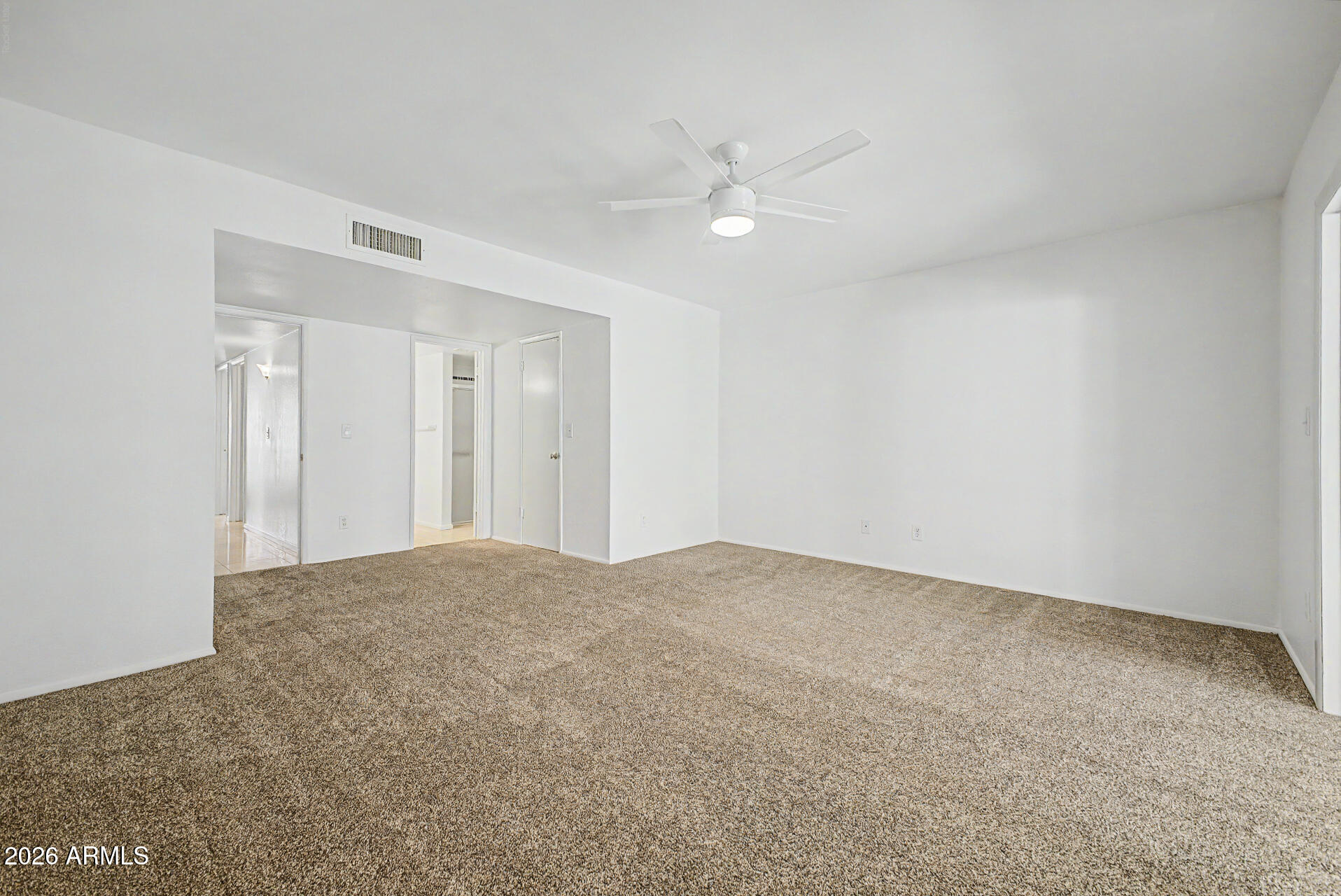 621 East Calavar Road Phoenix, AZ 85022 - Photo 16 of 41 Primary Bedroom