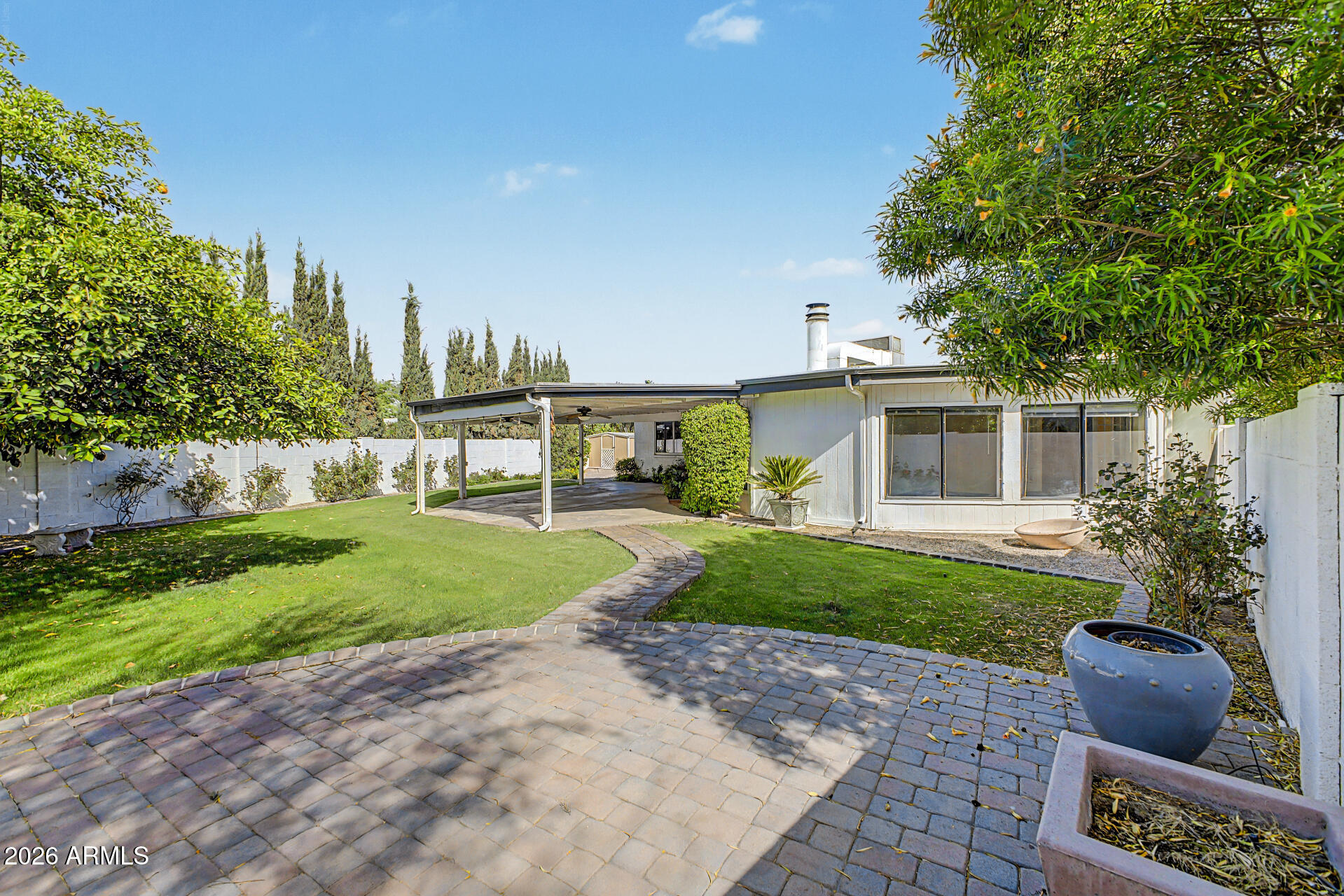 621 East Calavar Road Phoenix, AZ 85022 - Photo 35 of 41 Backyard