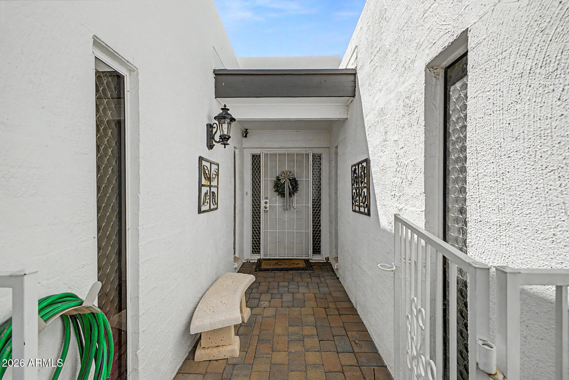 621 East Calavar Road Phoenix, AZ 85022 - Photo 4 of 41 Entryway