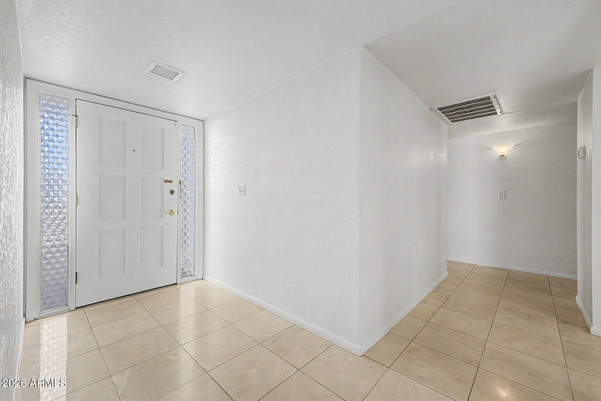 621 East Calavar Road Phoenix, AZ 85022 - Photo 5 of 41 Front Door