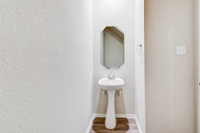 a close view of sink